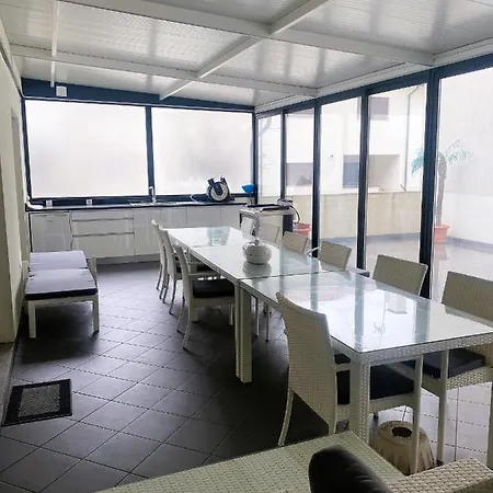 Апартаменты 3 Bedroom Flat Aguiar Вила-Пока-ди-Агиар