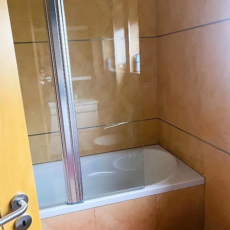 3 Bedroom Flat Aguiar Апартаменты *